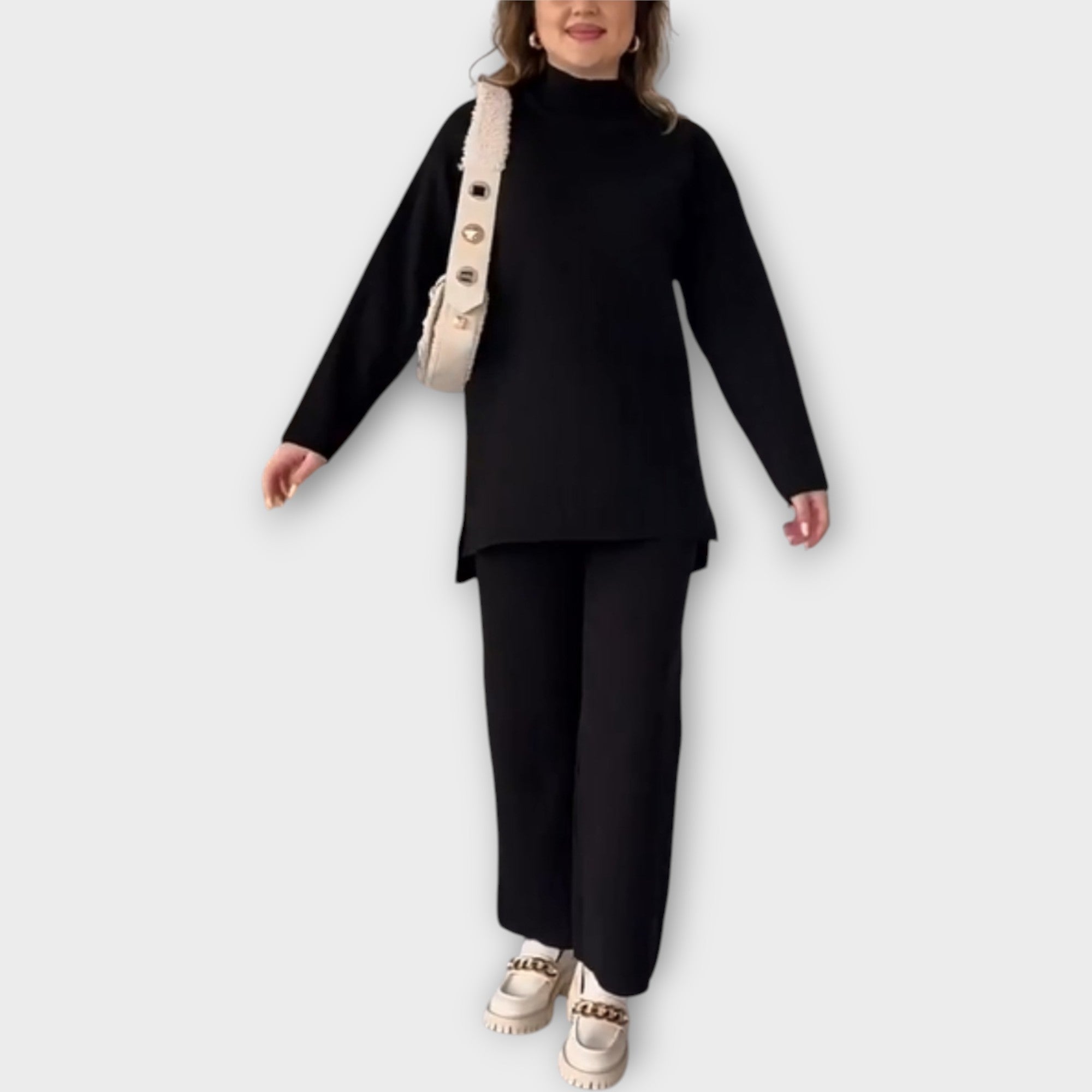 Kootud lahtise lõikega komplekt